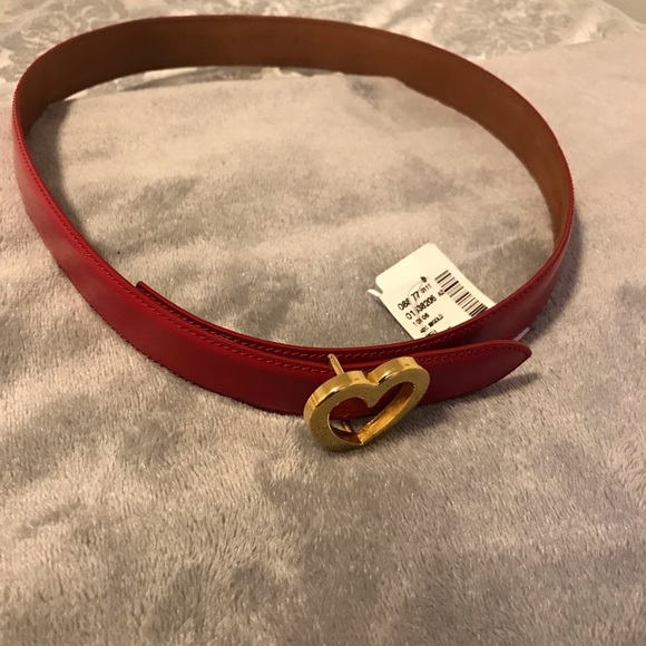 Moschino Accessories - 💥Brand new Moschino belt💥